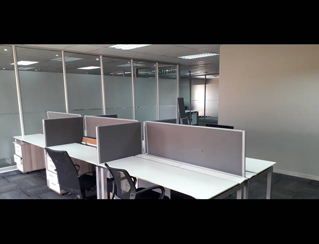 2,694M² CO-WORKING SPACE TO LET IN DIE HOEWES